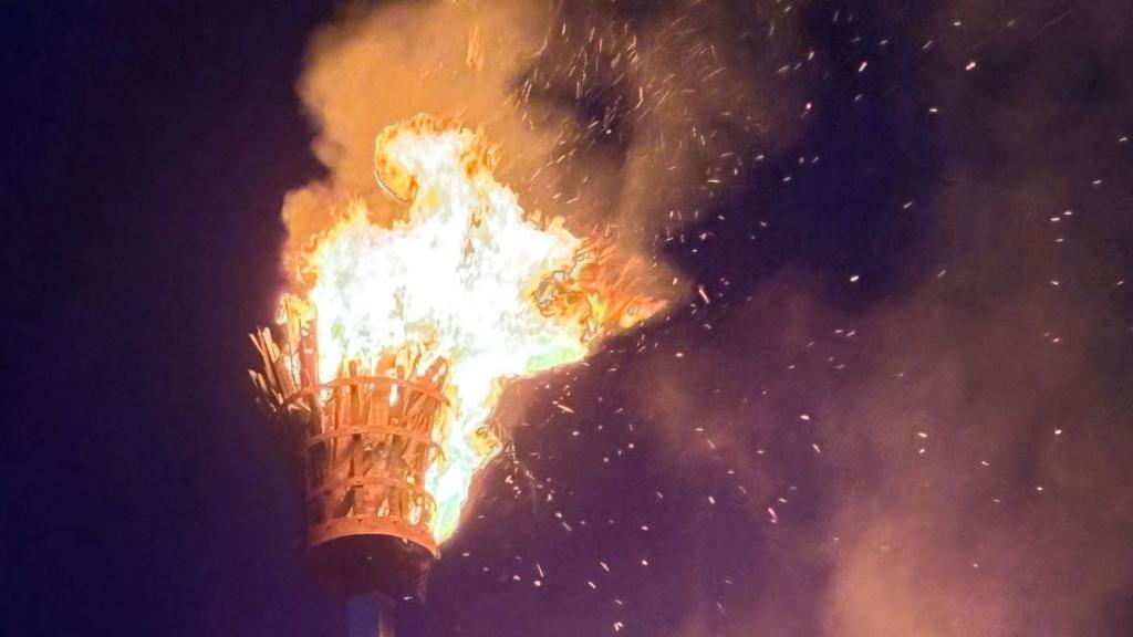 Lit beacon