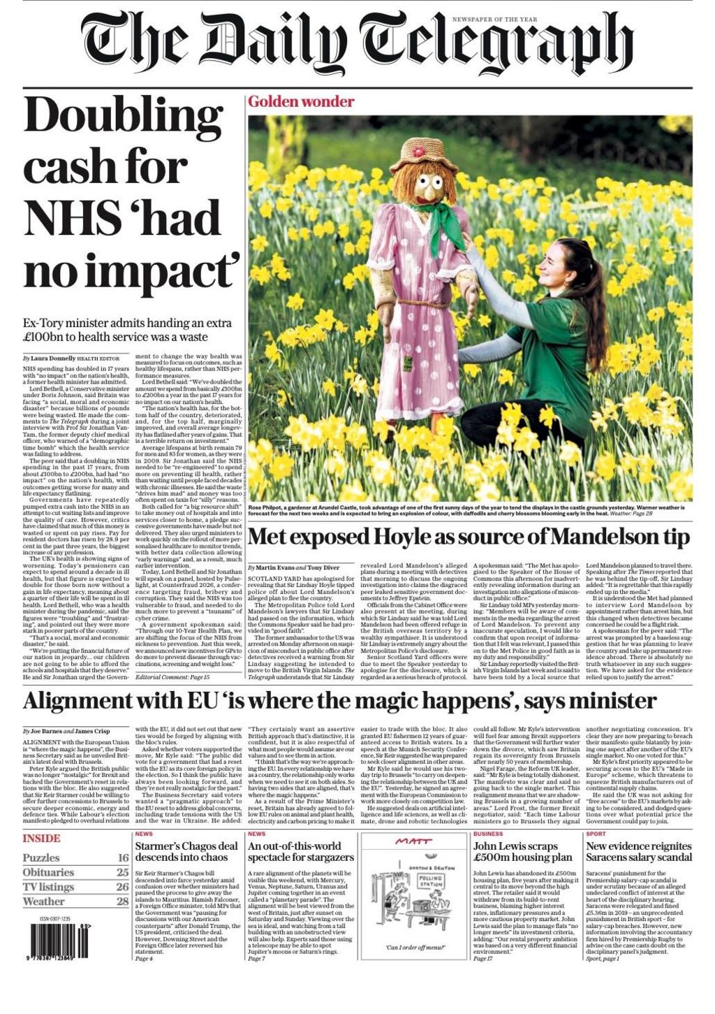 Titulli në faqen e parë të Daily Telegraph thotë: "Met e ekspozoi Hoyle si burimin e informacionit për Mandelsonin".