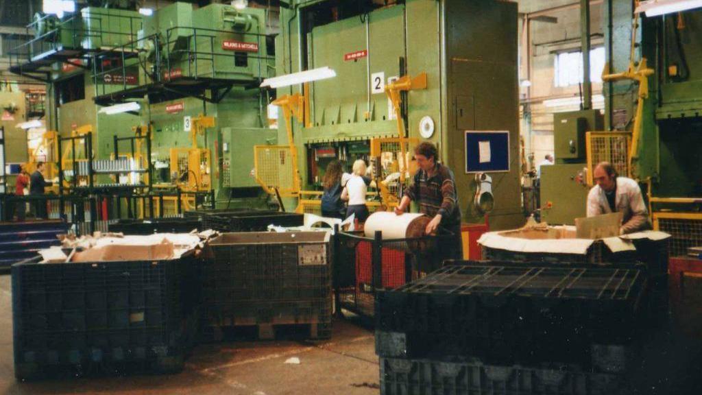 Indesit press shop 2002