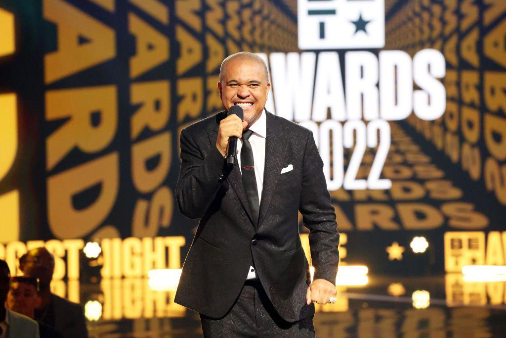 Irv Gotti smiles while presenting an award at the 2022 BET Awards