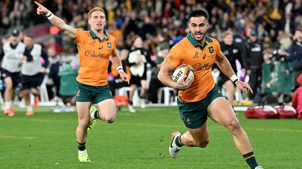 Tom Wright scores for Australia