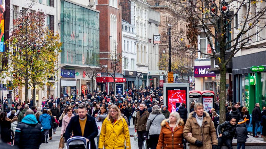 UK growth forecast cut over tariff uncertainty