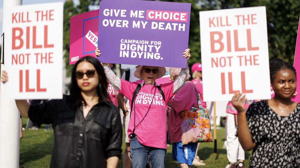 Assisted dying bill due for final Commons debate ahead of vote - live updates - BBC News