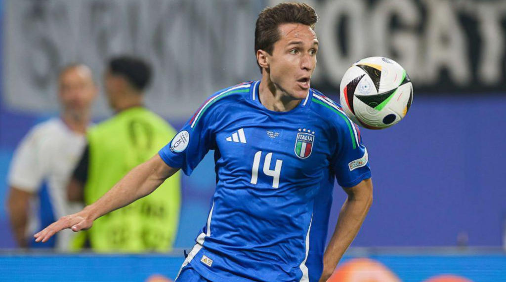 Federico Chiesa playing for Italy