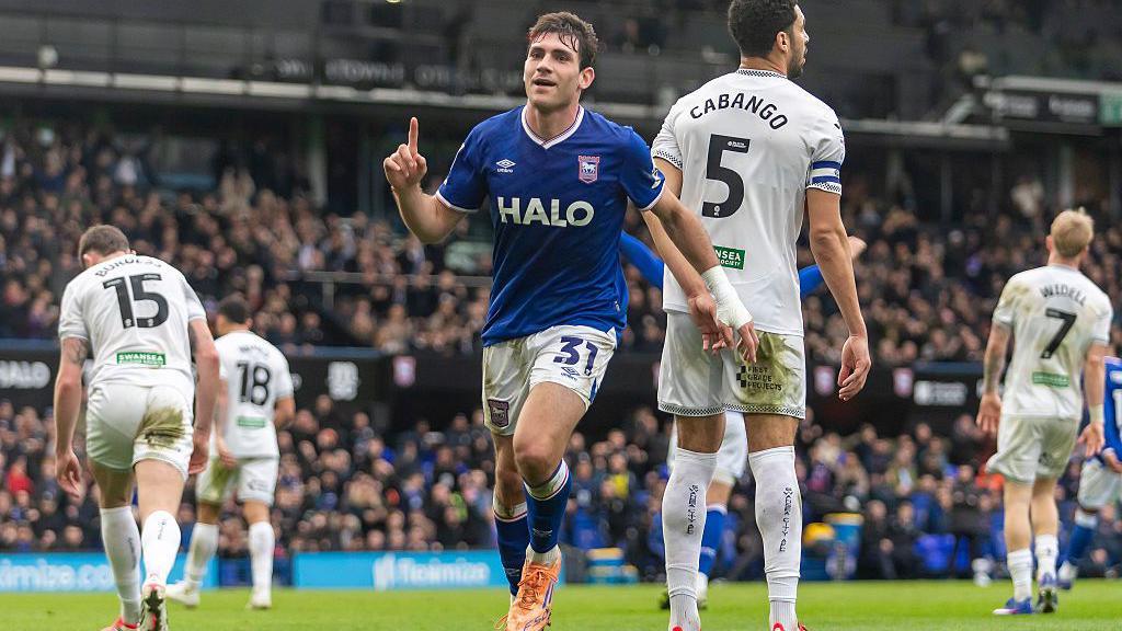 Ivan Azon celebrates 