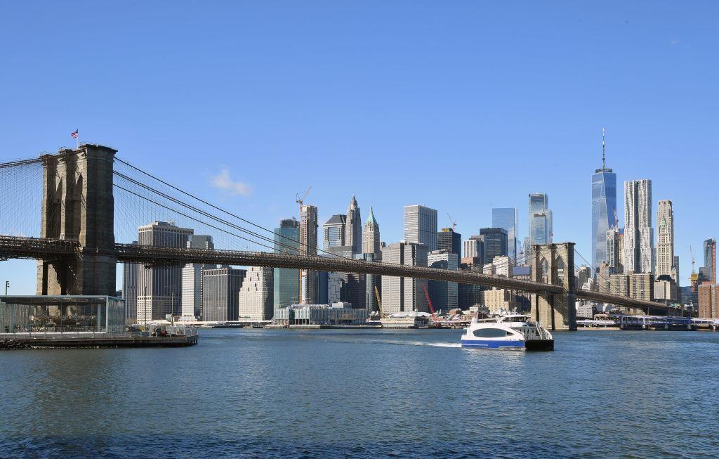 Brooklyn Bridge and the Manhattan skyline in NYC.