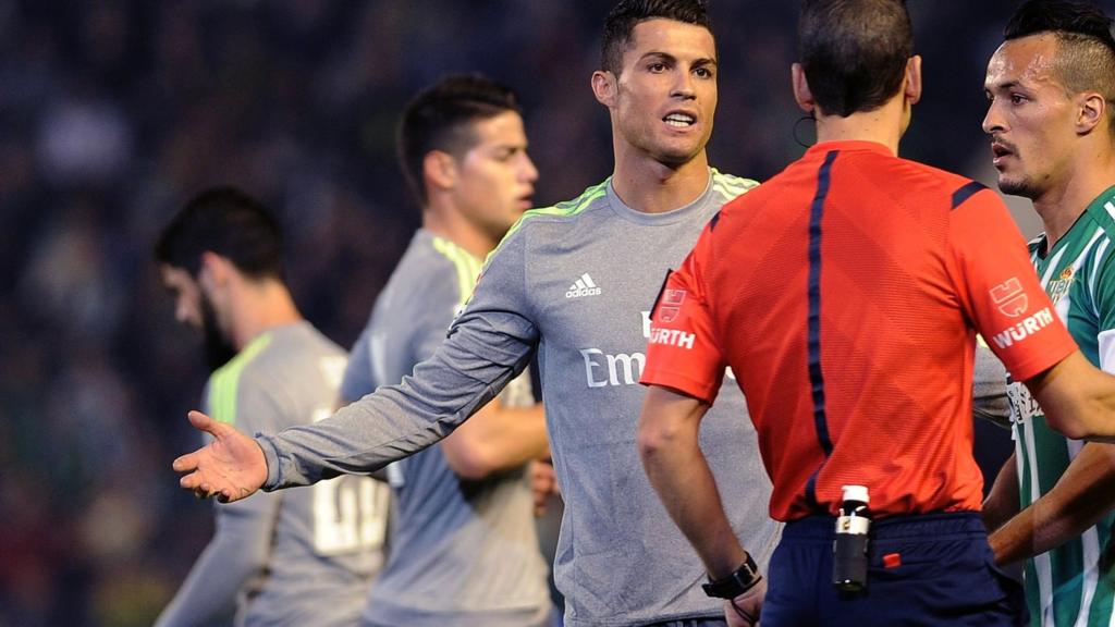 Cristiano Ronaldo of Real Madrid talks to the referee