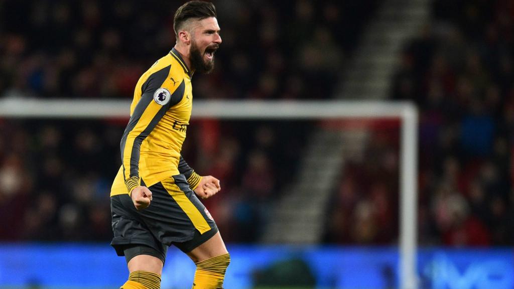 Olivier Giroud of Arsenal celebrates