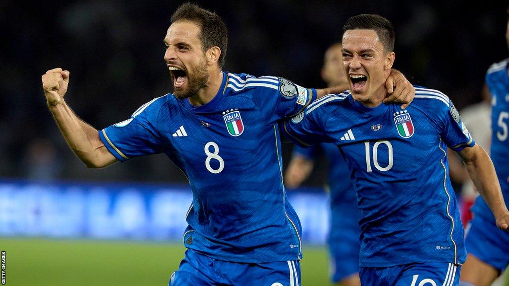 Giacomo Bonaventura celebrates scoring for Italy