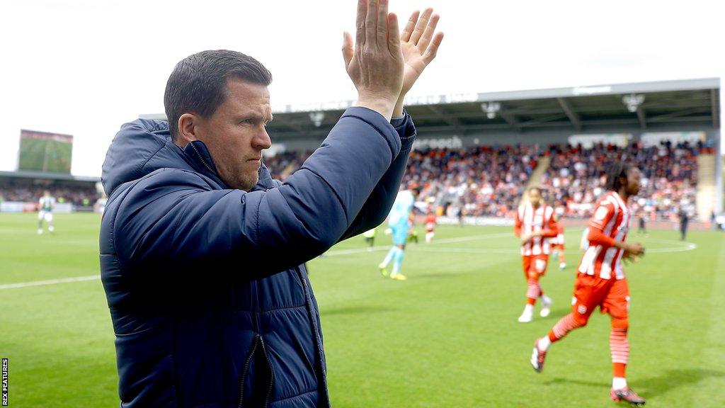 Gary Caldwell applauding fans