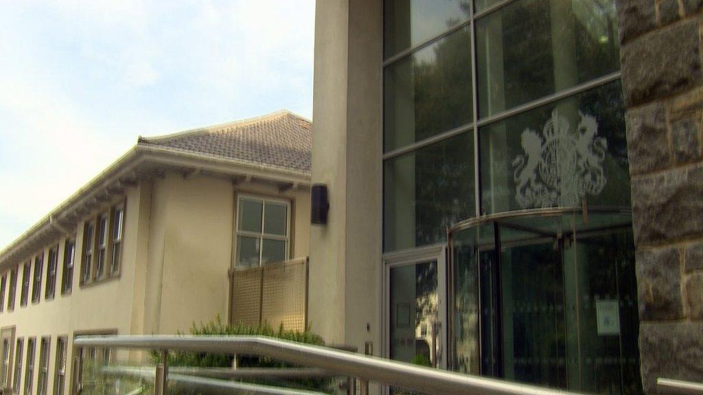 Guernsey court house entrance