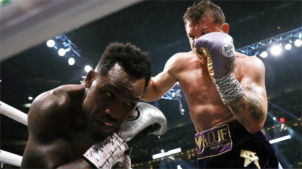 Saul 'Canelo' Alvarez punches Jermell Charlo