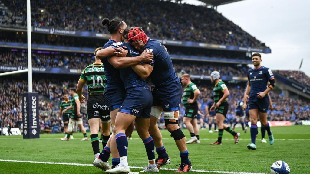 Leinster celebrate