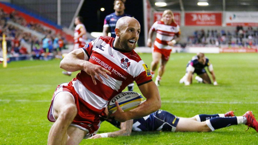 Charlie Sharples celebrates Gloucester try