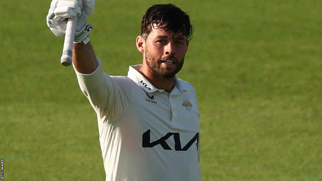 Ben Foakes celebrates reaching his century against Warwickshire earlier this month