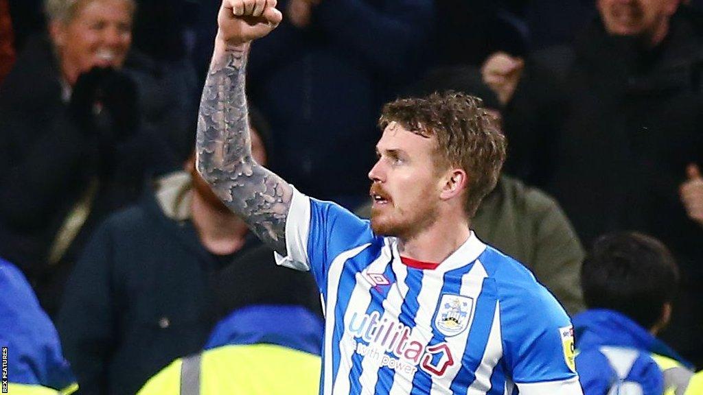 Danny Ward celebrates his goal