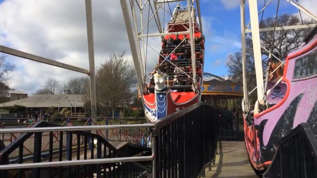 wicksteed pirate ship