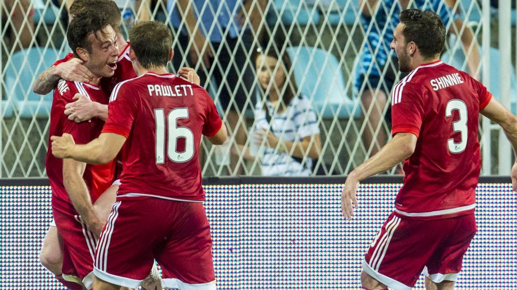 Aberdeen players celebrating