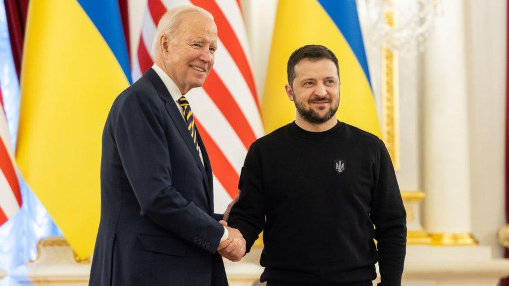 Joe Biden and Volodymyr Zelensky