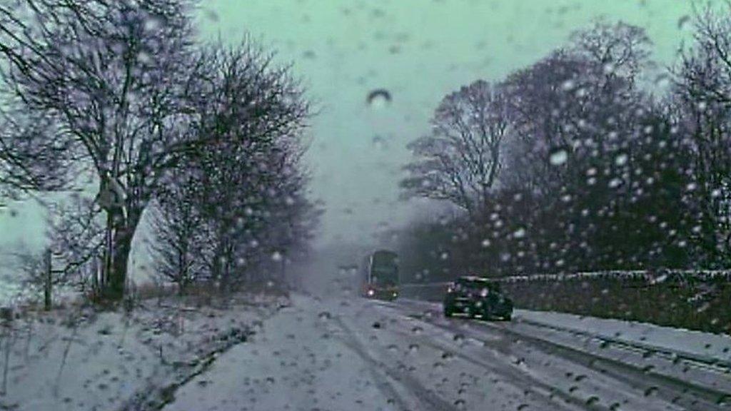 Car near miss with bus in Edinburgh