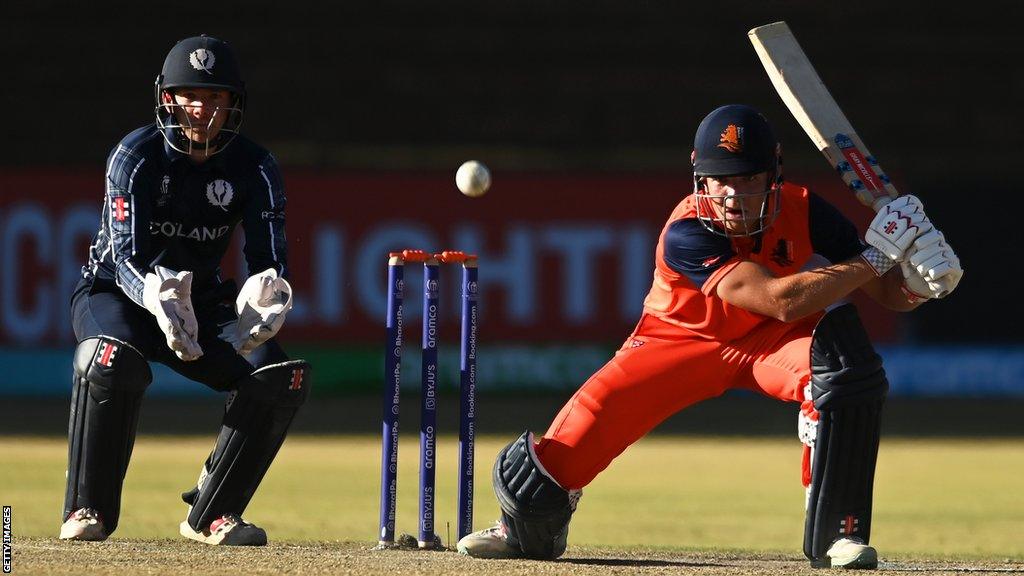 Bas de Leede was the hero for Netherlands, taking the game away from Scotland with powerful hitting