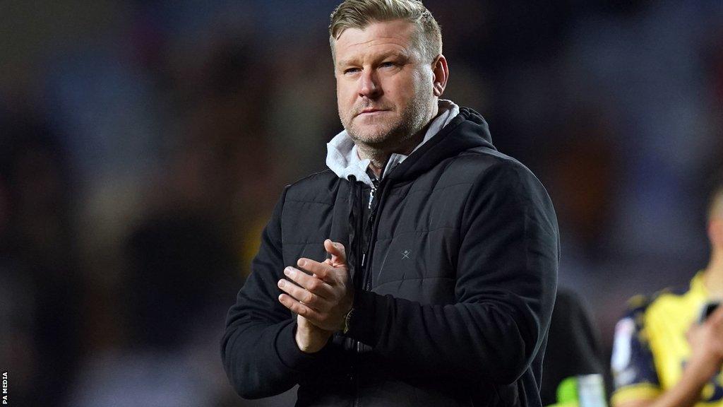 Karl Robinson