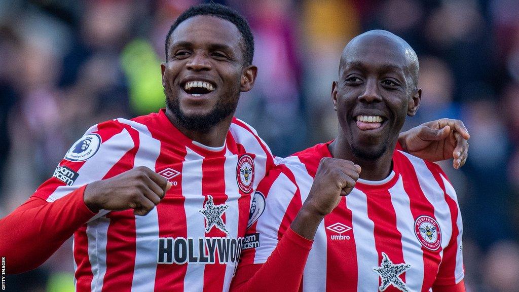 Frank Onyeka and Yoane Wissa in action for Brentford