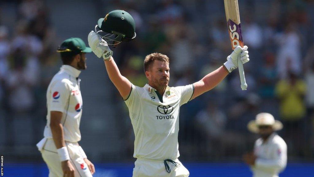 David Warner celebrates