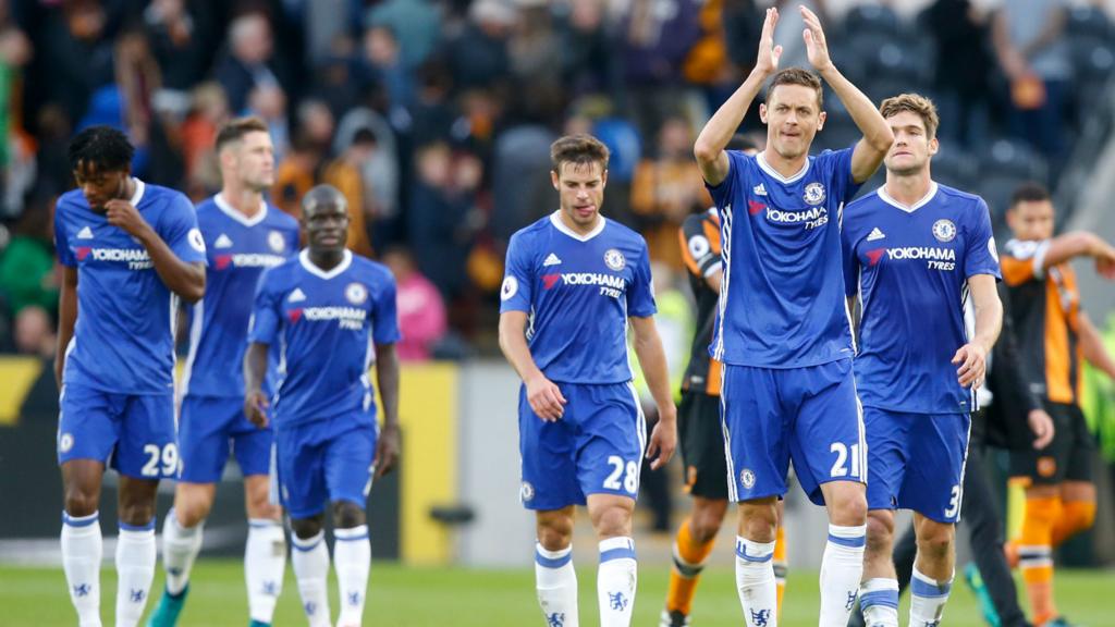 Chelsea celebrate Hull win