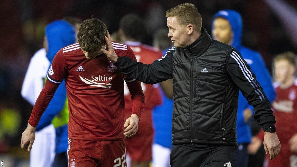 Aberdeen caretaker Barry Robson (right)