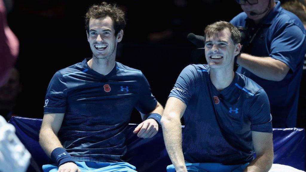 andy-and-jamie-murray-tennis.