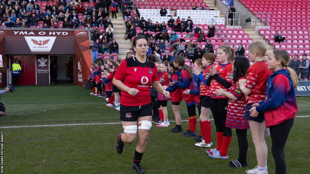 Sioned Harries running out at Parc y Scarlets