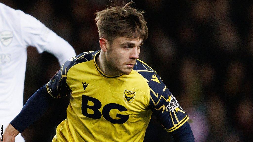 Lewis Bate playing for Oxford