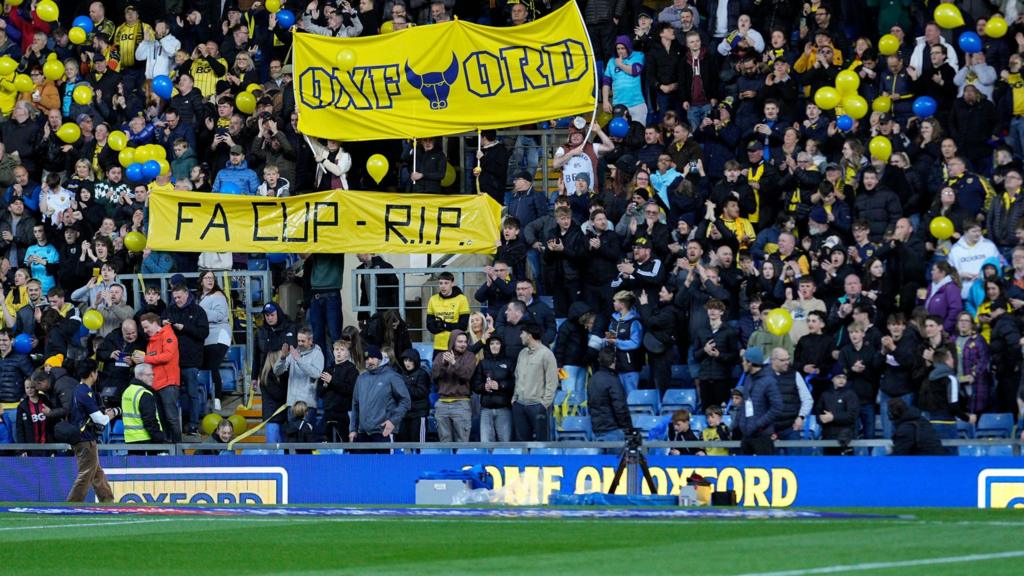 Oxford United fan