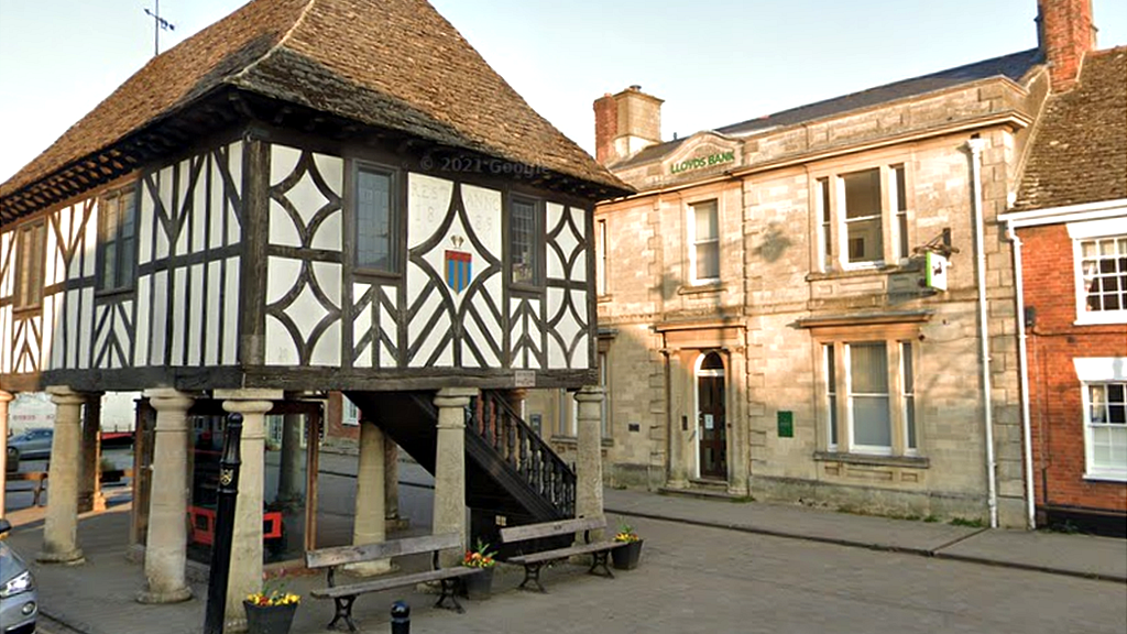 Lloyds Bank in Royal Wootton Bassett