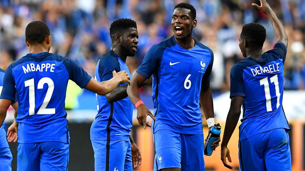 Paul Pogba and France celebrate