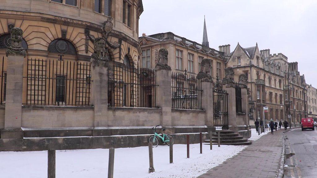 The Emperor Heads outside the Sheldonian Theatre