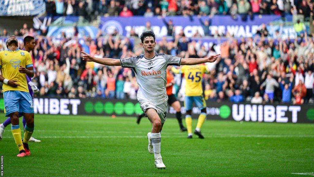 Charlie Patino celebrates scoring for Swansea