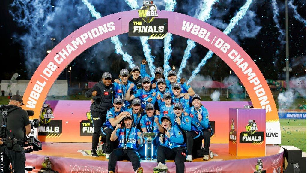 Adelaide Strikers celebrating winning the WBBL in 2022