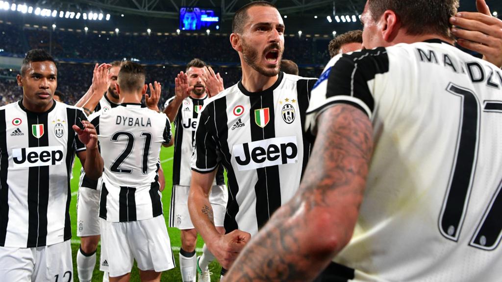 Juventus celebrate scoring the first goal