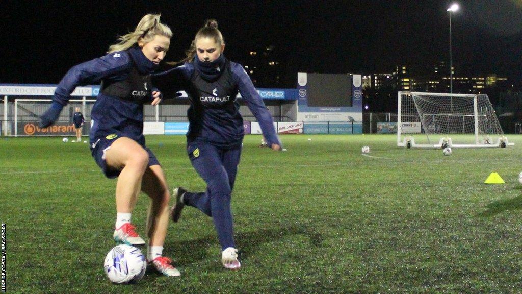 Oxford United Women are vying to become only the second team in the women's National League Premier Division to go undefeated in league play in the last decade.