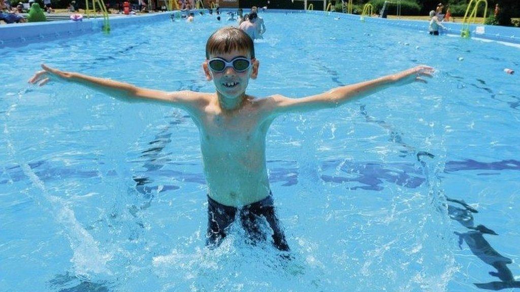 Child playing in lido