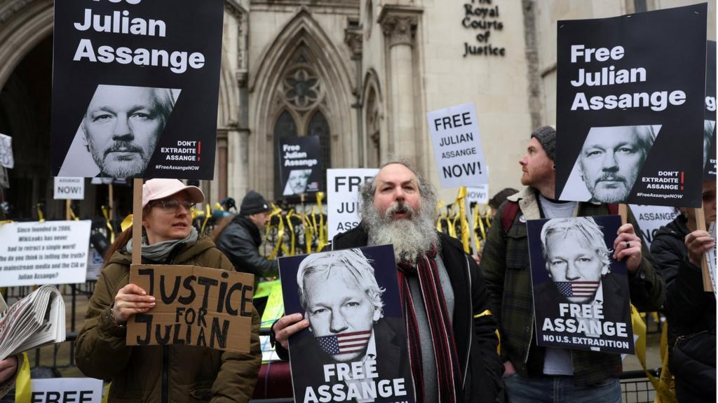 Protesters outside the High Court