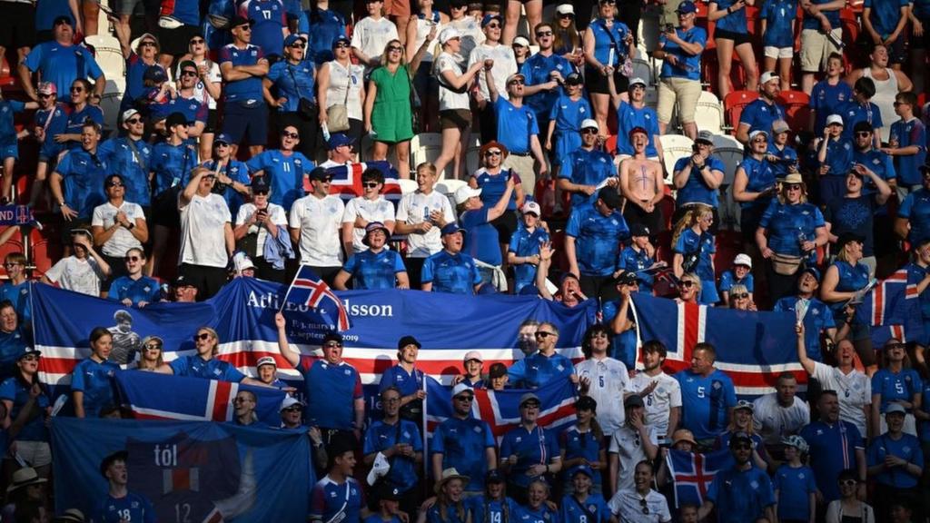 Iceland fans