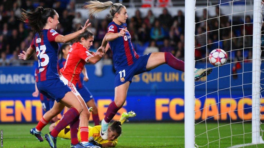 Alexia Putellas scores for Barcelona against Benfica