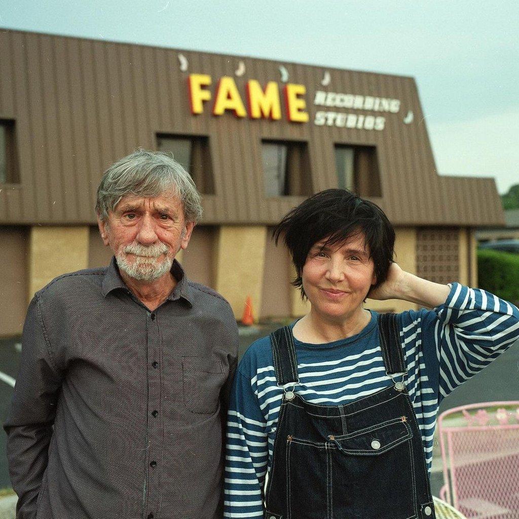 Spooner Oldham and Sharleen Spiteri pose outside FAME Studios in Muscle Shoals, Alabama