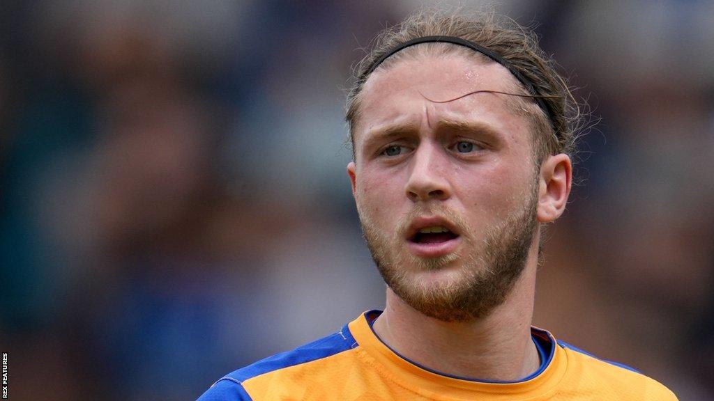 Striker Will Swan in action for Mansfield Town