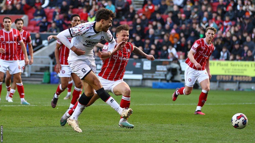 Matt Crooks scores for Middlesbrough to make it 2-2 in their Championship game at Bristol City