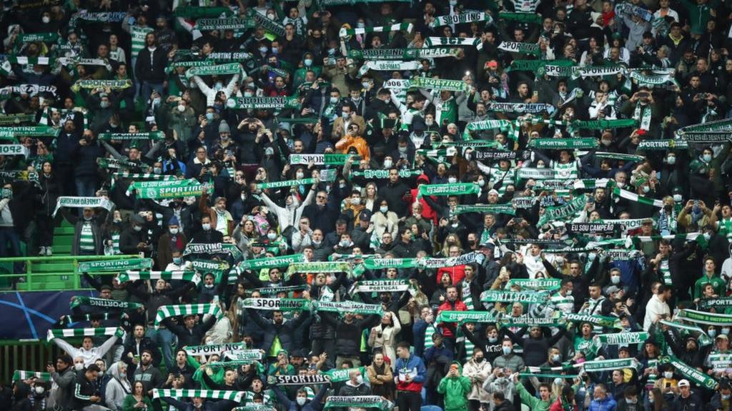 Sporting Lisbon fans