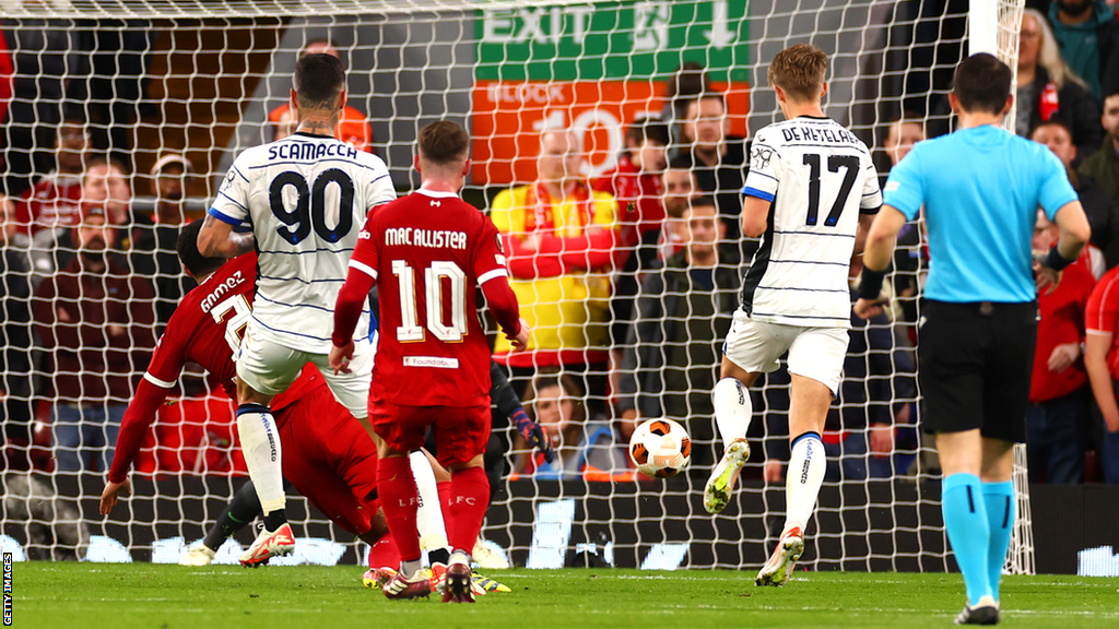 Gianluca Scamacca scores for Atalanta against Liverpool